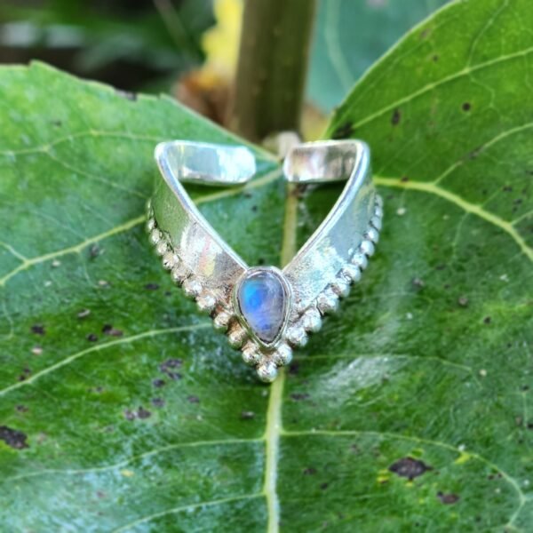 Women's Sterling Silver Chevron Moonstone Ring